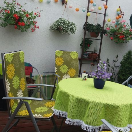 To nasze rodzinne miejsce odpoczynku  i spożywania posiłków jak tylko pogoda dopisuje. 