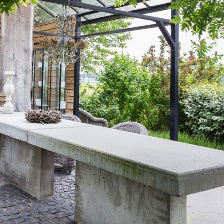 beton architektoniczny w ogrodzie