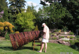 Robienie rzeźby ogrodowej z wikliny