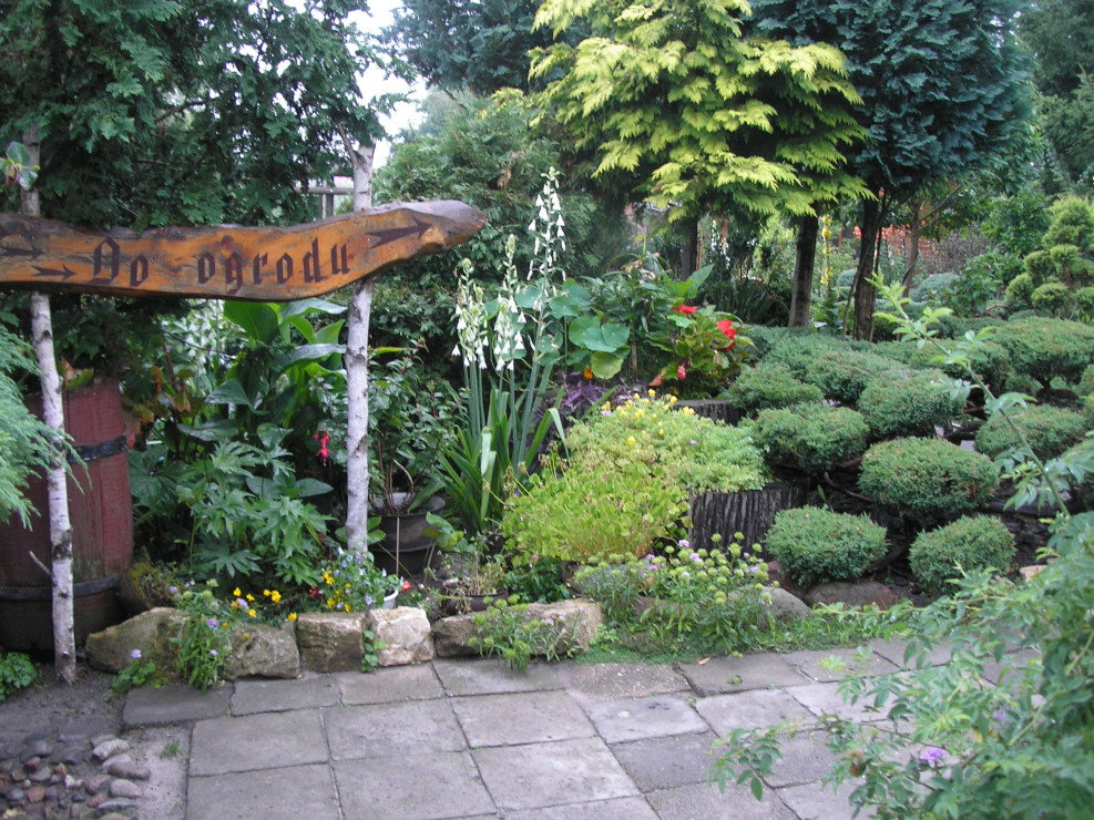 Wejście do ogrodu