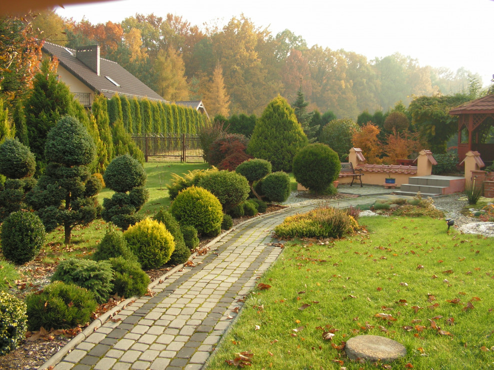 Ogród w barwach jesiennych